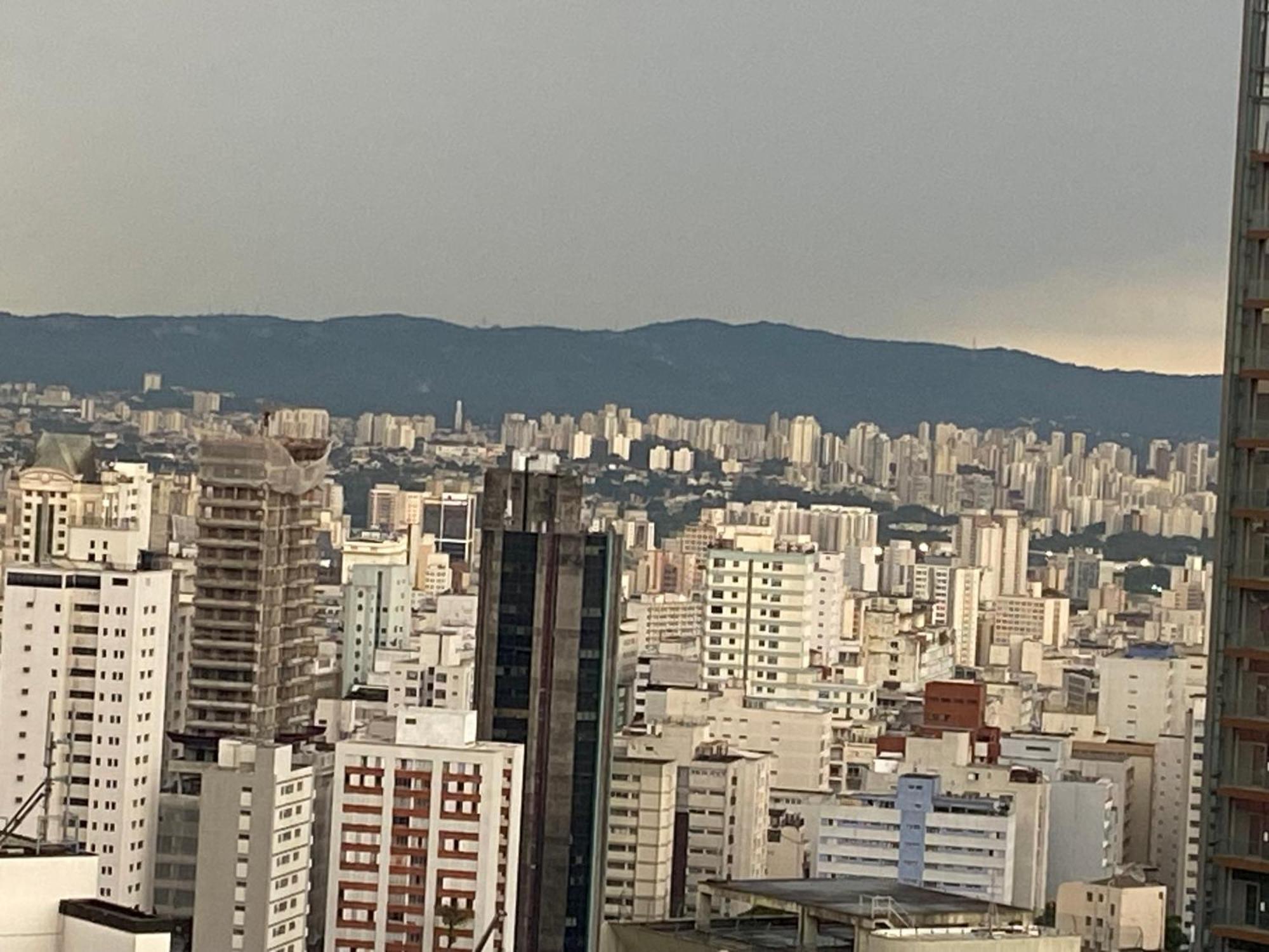 2401 Alto Padrao Com Luxo E Conforto Nas Alturas
